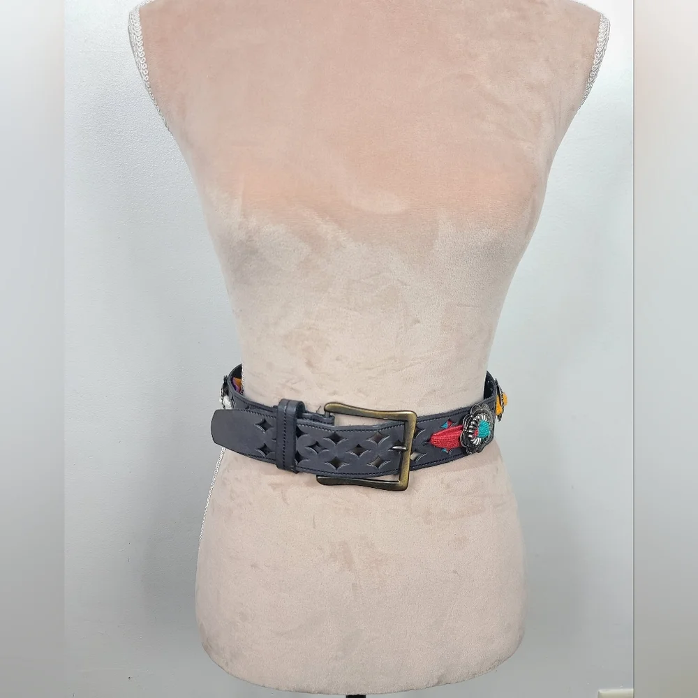 Vintage Charcoal Gray Western Leather Serape Silver-Tone Stamped  Concho Belt M - Picture 5 of 16